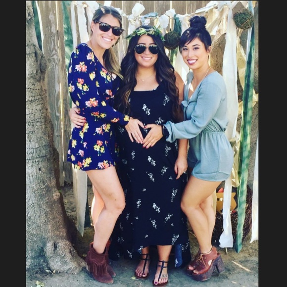 Urban outfitters floral kimchi blue romper🌸 - Picture 7 of 7